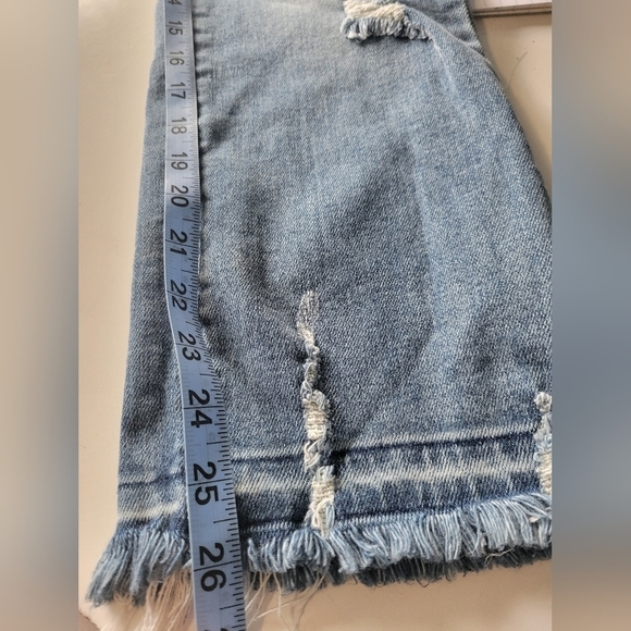 Judy Blue Straight Fit Distressed Jeans Size 25 in Blue - Picture 13 of 13